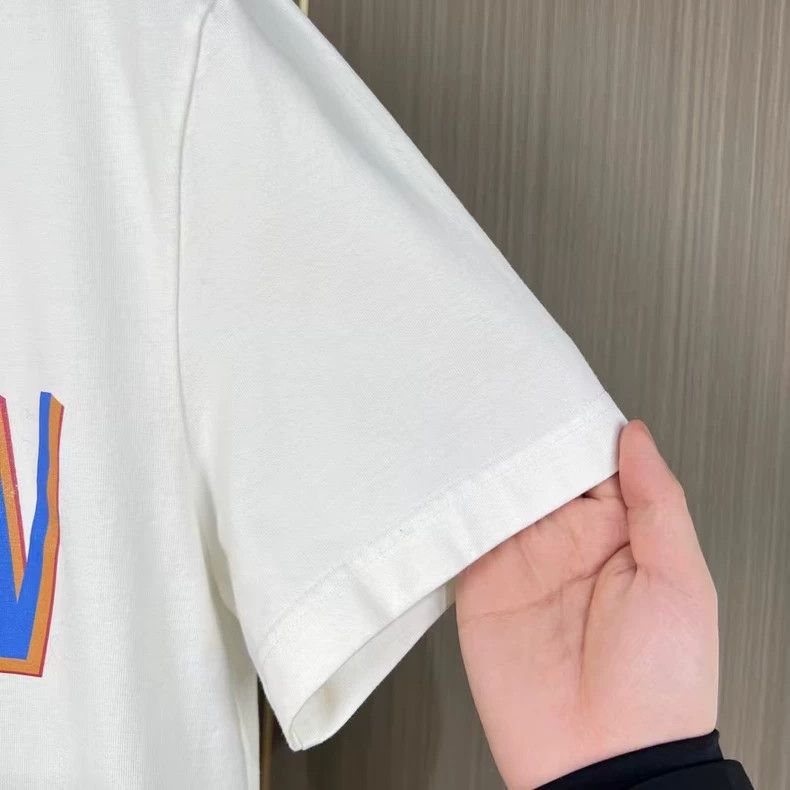 Louis Vuitton Louis Vuitton NBA Collaborative Short Sleeve Tee-yf Size US L / EU 52-54 / 3 - 4 Thumbnail