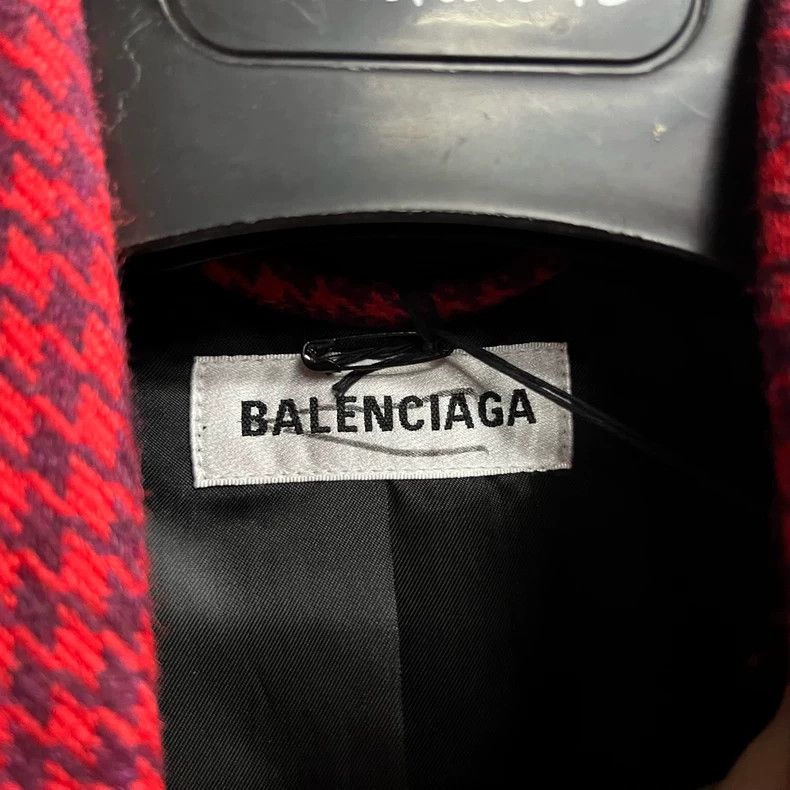Balenciaga Red Check Oversized Coat by Balenciaga Size US M / EU 48-50 / 2 - 2 Thumbnail