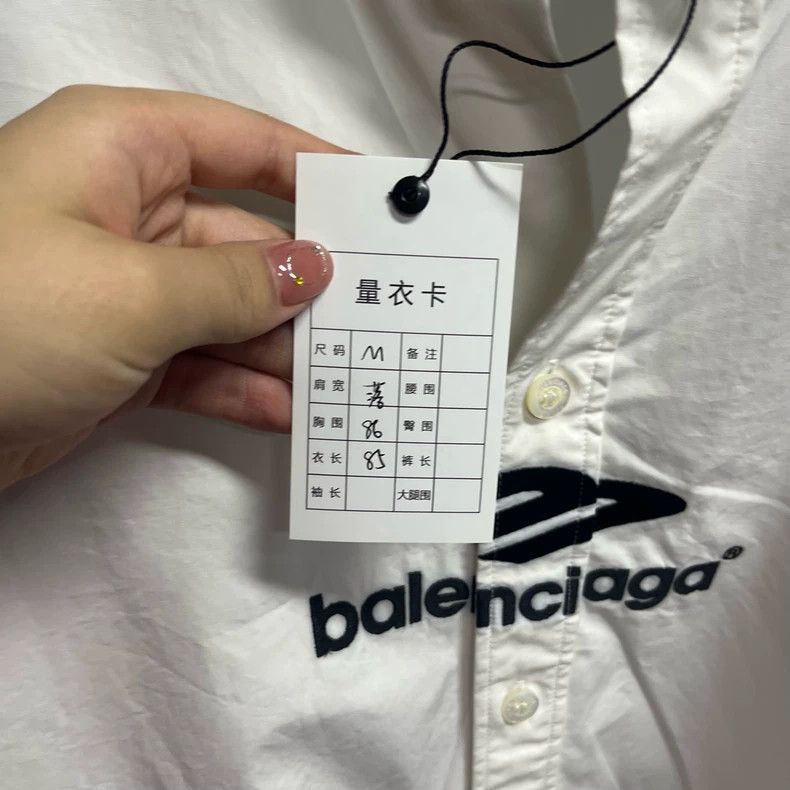 Balenciaga Balenciaga Colorful Logo Print Long Sleeve Shirt Size US M / EU 48-50 / 2 - 2 Thumbnail