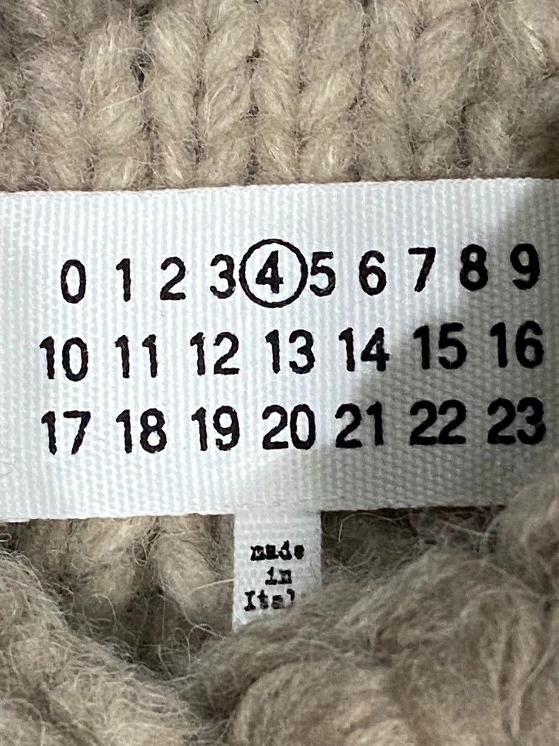 Maison Margiela Stylish Maison Margiela Knit Jacket for Sale Size US M / EU 48-50 / 2 - 3 Thumbnail