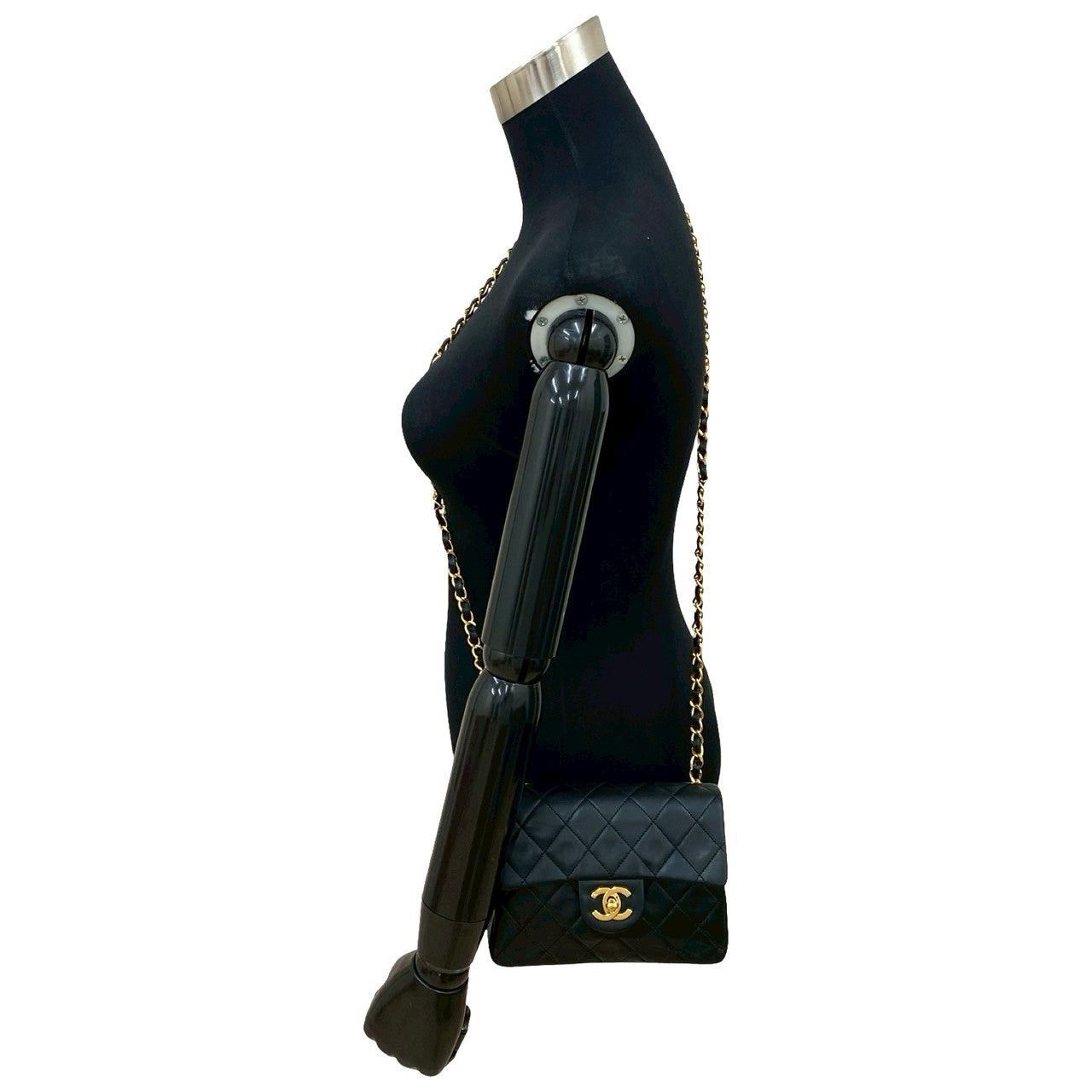 Chanel Chanel Shoulder Bag Black Leather Size ONE SIZE - 2 Thumbnail
