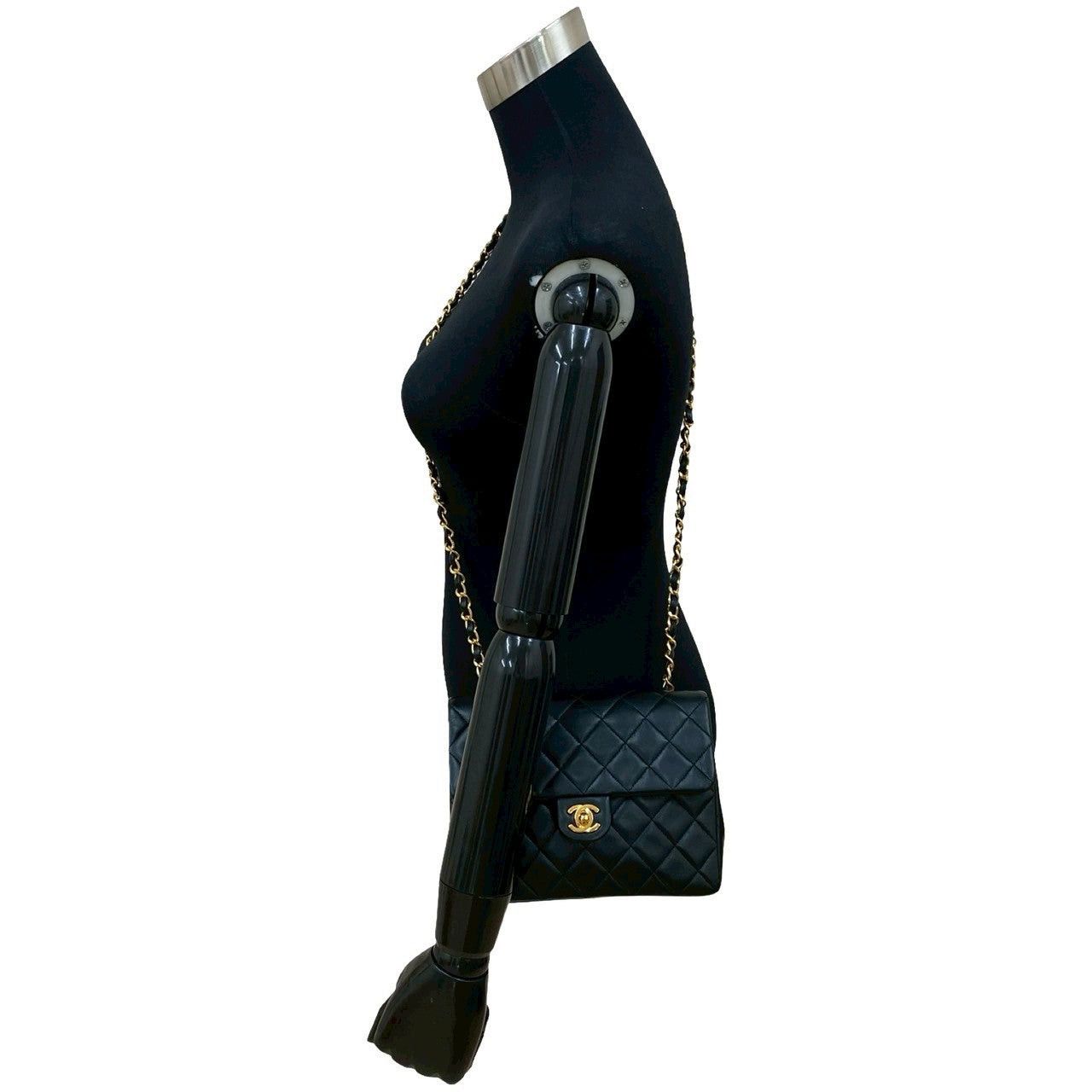 Chanel Chanel Shoulder Bag Black Leather Size ONE SIZE - 2 Thumbnail