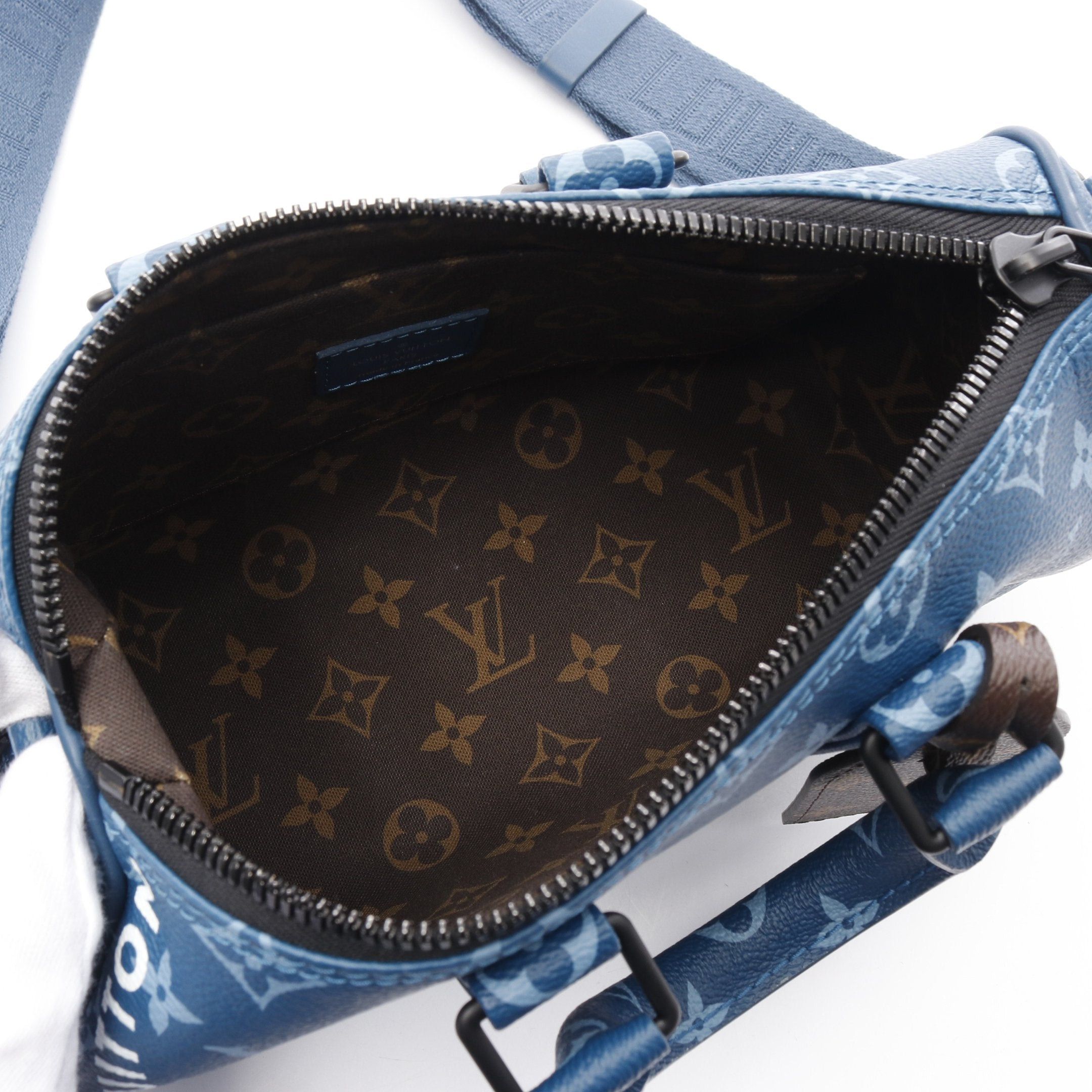 Louis Vuitton Louis Vuitton Keepall 25 Monogram Atlantic Handbag Blue Size ONE SIZE - 3 Thumbnail