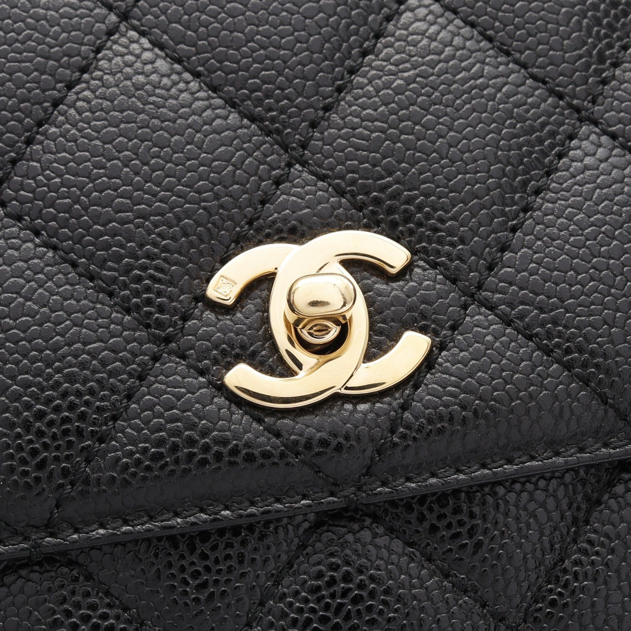 Chanel Chanel Matelasse Handbag Caviar Skin Black Gold Hardware Size ONE SIZE - 9 Thumbnail