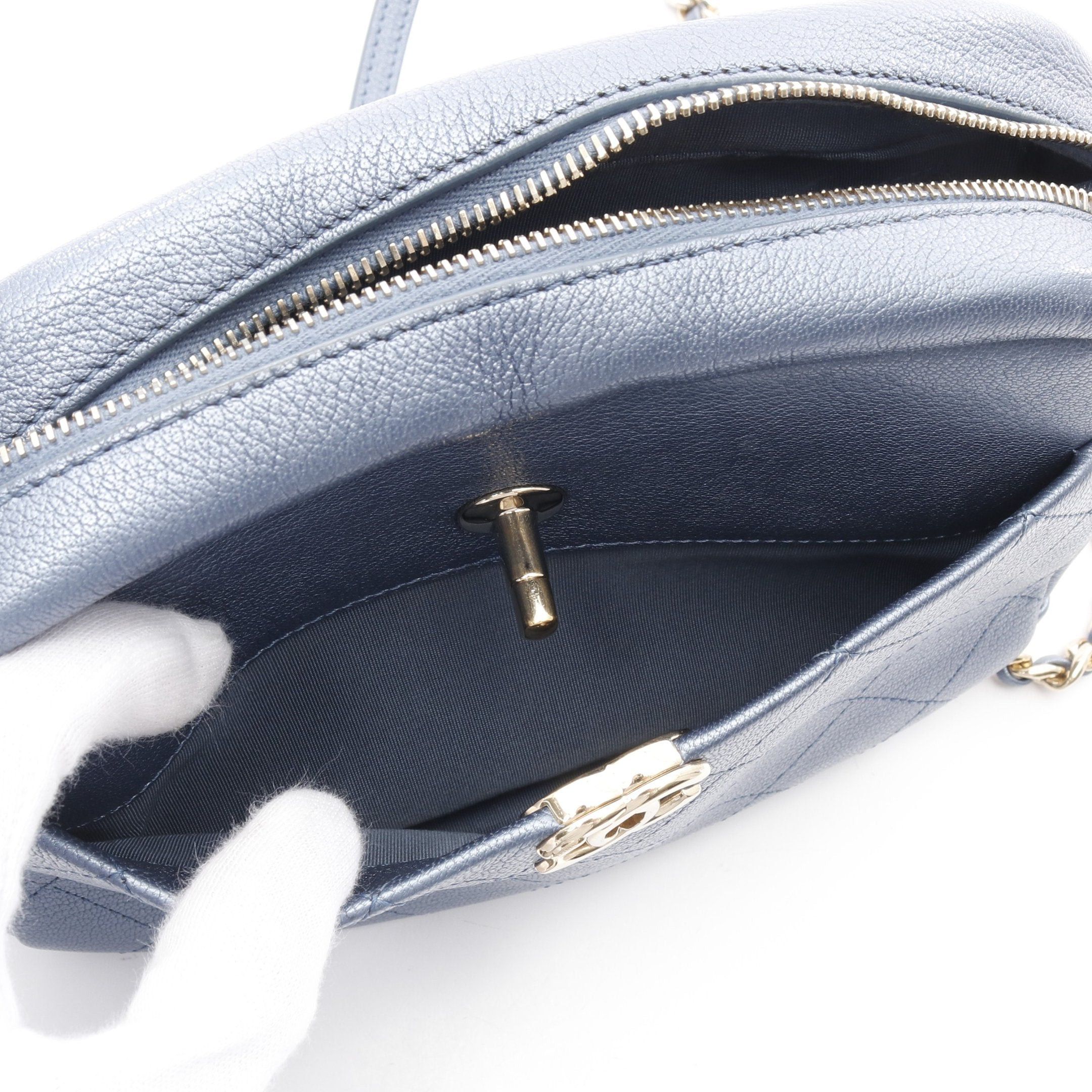 Chanel Chanel Matelasse Coco Mark Chain Shoulder Bag Leather Blue Gray Gold Hardware Size ONE SIZE - 4 Thumbnail