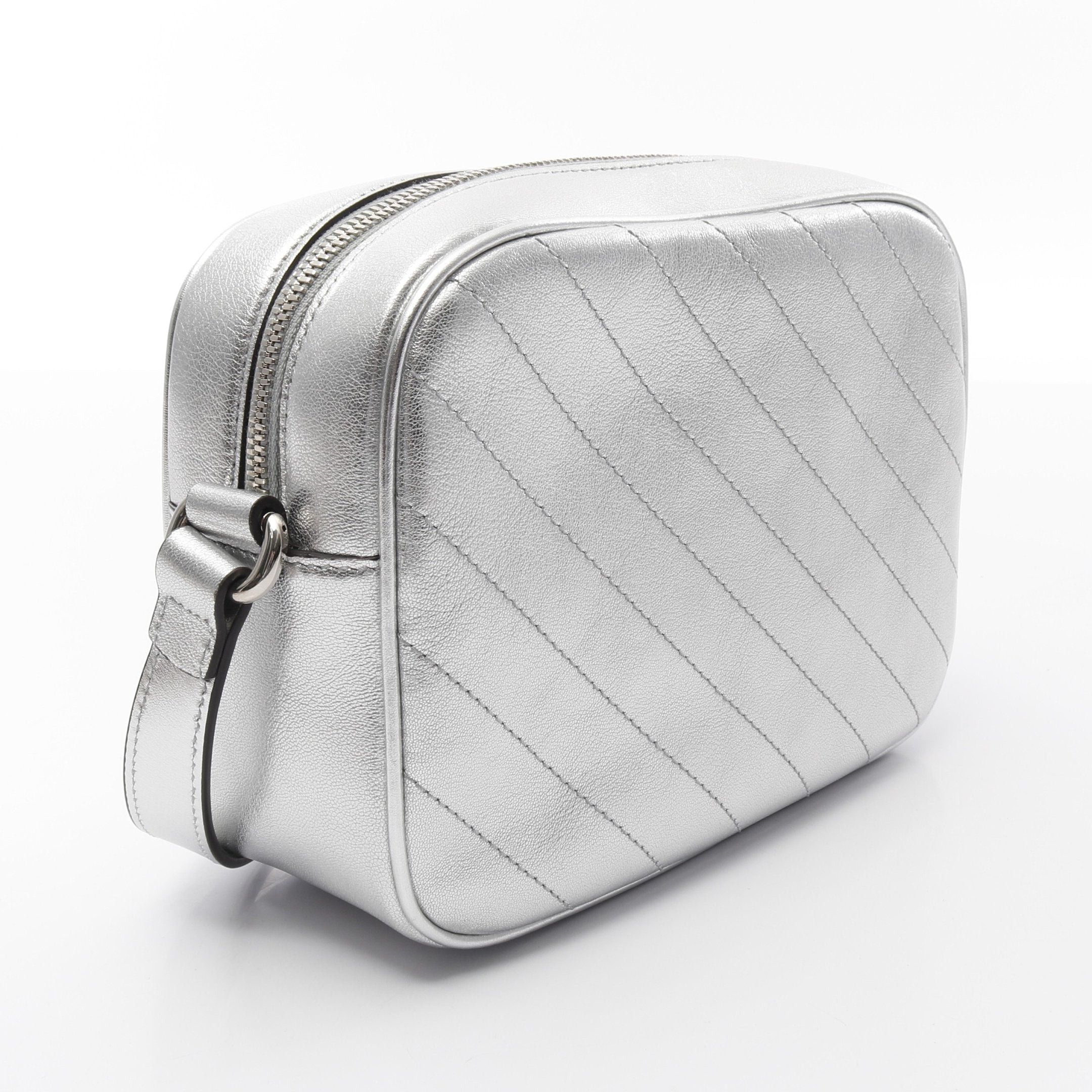 Gucci Gucci Gucci Blondie Shoulder Bag Leather Silver Size ONE SIZE - 2 Thumbnail