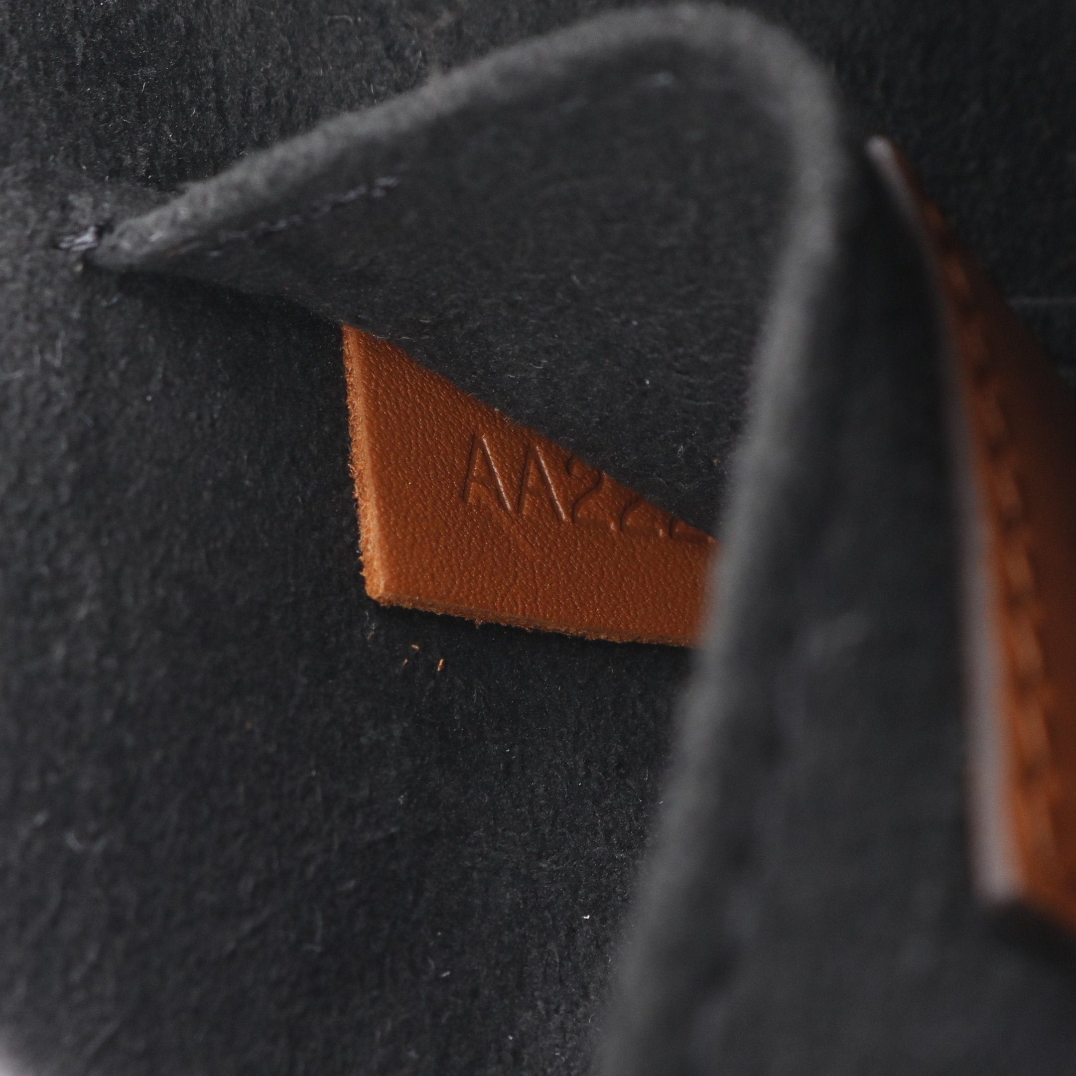 Louis Vuitton Louis Vuitton Dauphine Mini Monogram Reverse Shoulder Bag Leather Brown Beige Size ONE SIZE - 5 Thumbnail