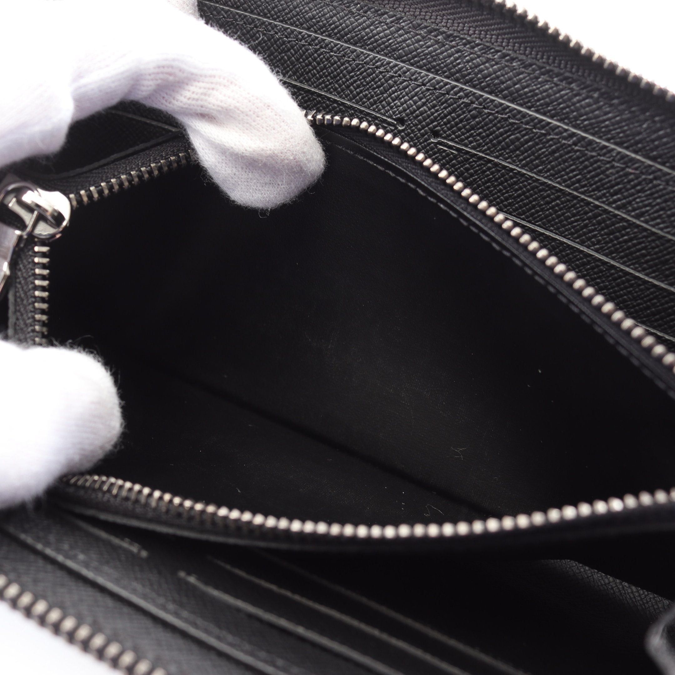 Louis Vuitton Louis Vuitton Zippy Wallet Horizontal Monogram Eclipse Round Zipper Long Black Size ONE SIZE - 5 Thumbnail