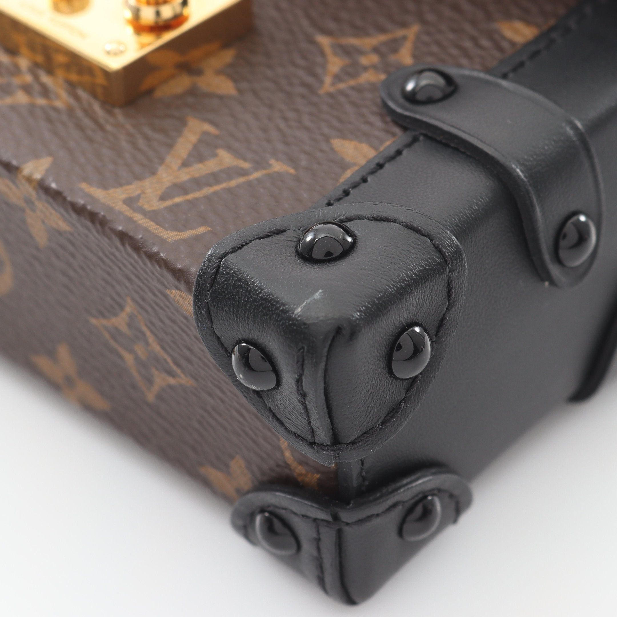 Louis Vuitton Louis Vuitton Essential Trunk Monogram Chain Shoulder Bag Brown Size ONE SIZE - 7 Thumbnail