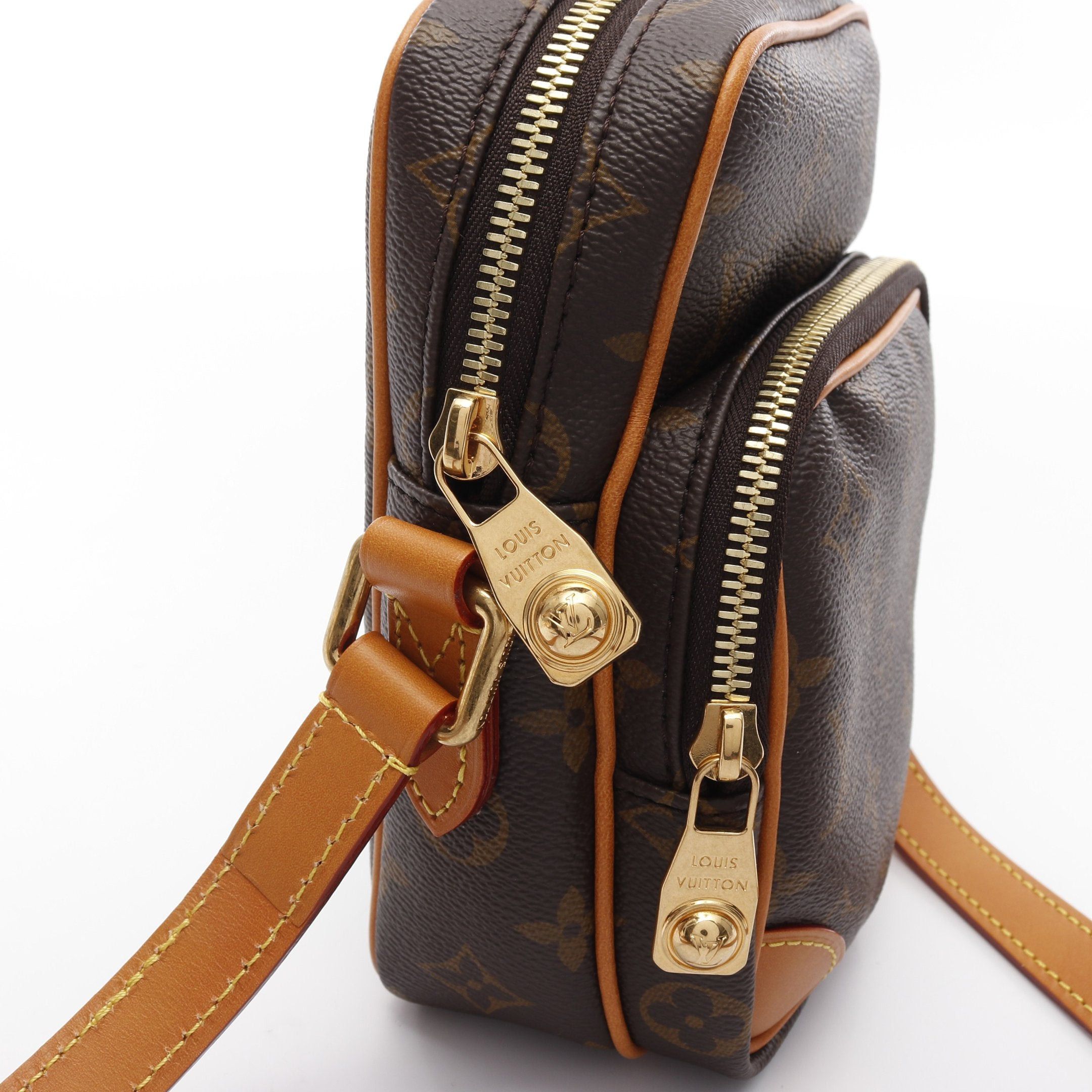 Louis Vuitton Louis Vuitton Amazon Monogram Shoulder Bag Leather Brown Size ONE SIZE - 6 Thumbnail