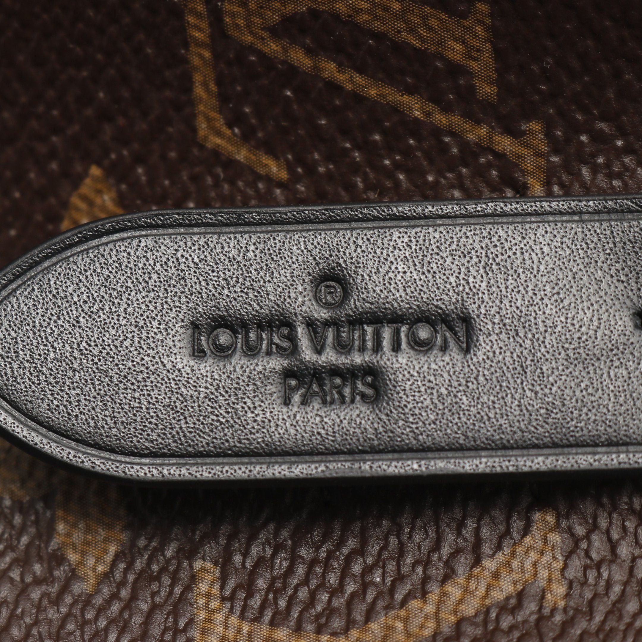 Louis Vuitton Louis Vuitton Neo Noe Monogram Noir Shoulder Bag Leather Brown Black Size ONE SIZE - 4 Thumbnail