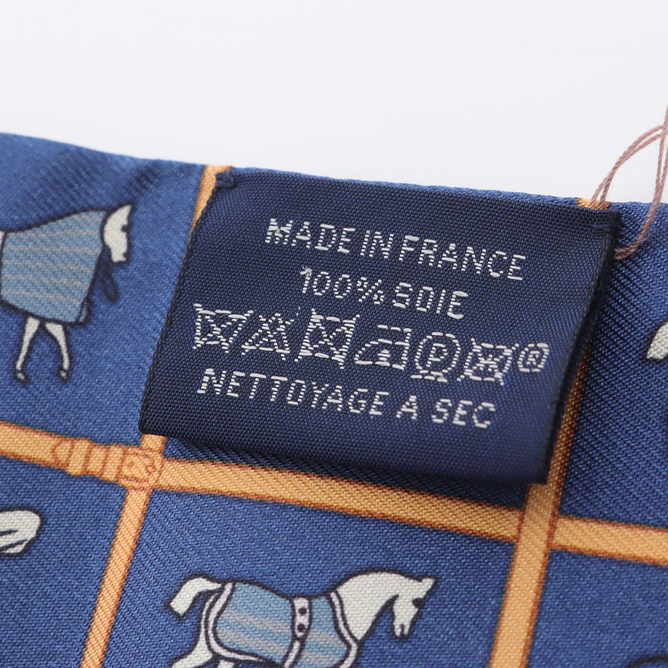Hermes Hermes Twilly Couvertures Et Tenues De Jour Scarf Silk Navy Light Beige White Size ONE SIZE - 3 Thumbnail