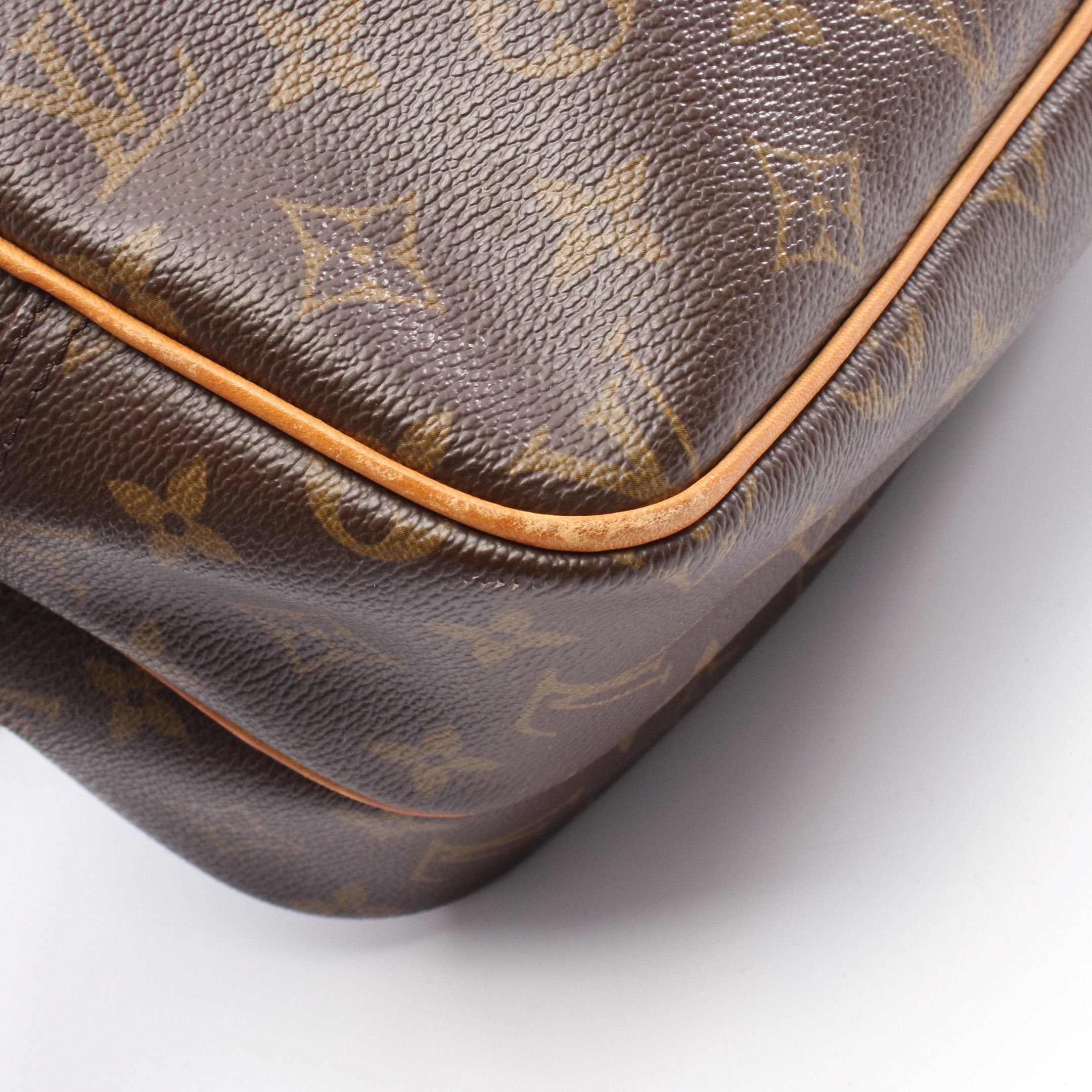 Louis Vuitton Louis Vuitton Reporter Pm Monogram Shoulder Bag Leather Brown Size ONE SIZE - 10 Thumbnail