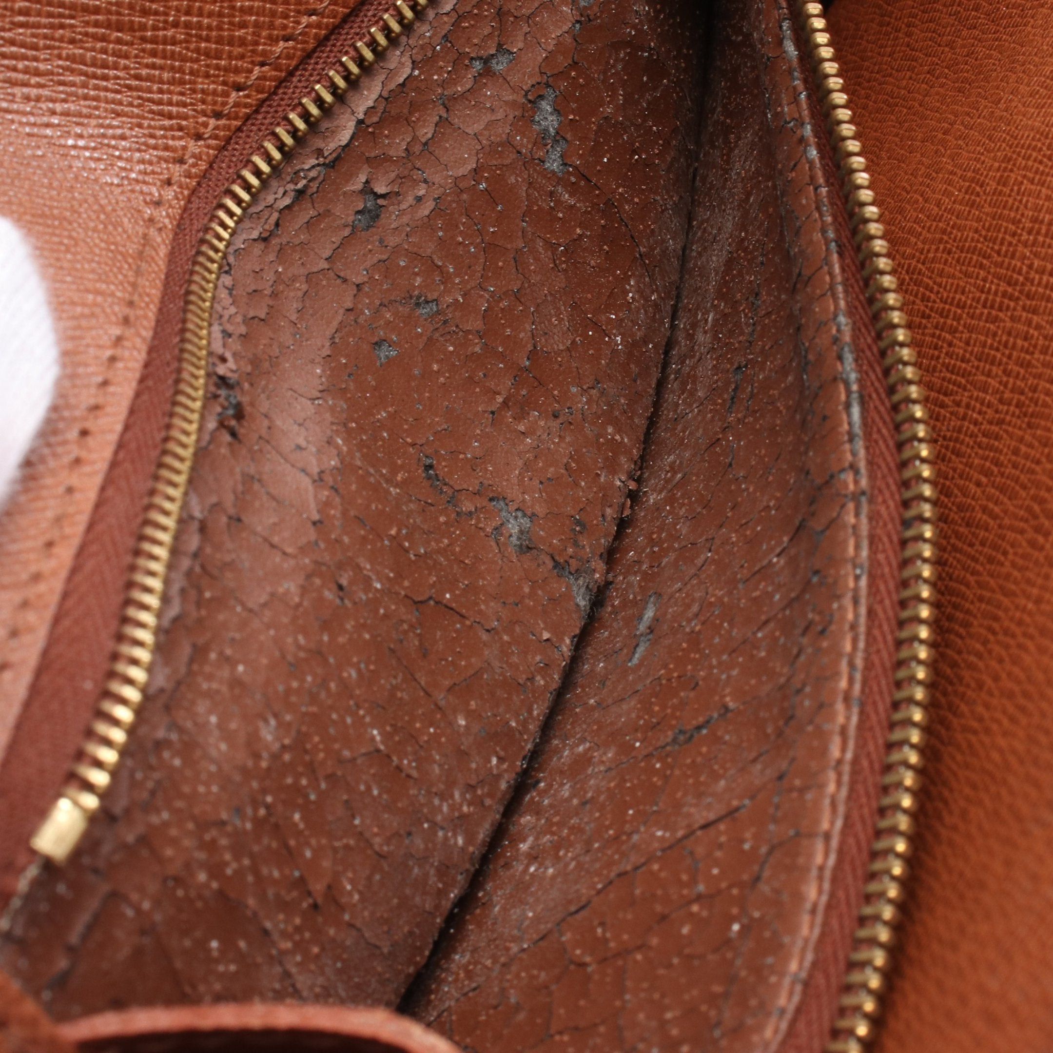 Louis Vuitton Louis Vuitton Bordeaux Monogram Shoulder Bag Leather Brown Size ONE SIZE - 6 Thumbnail