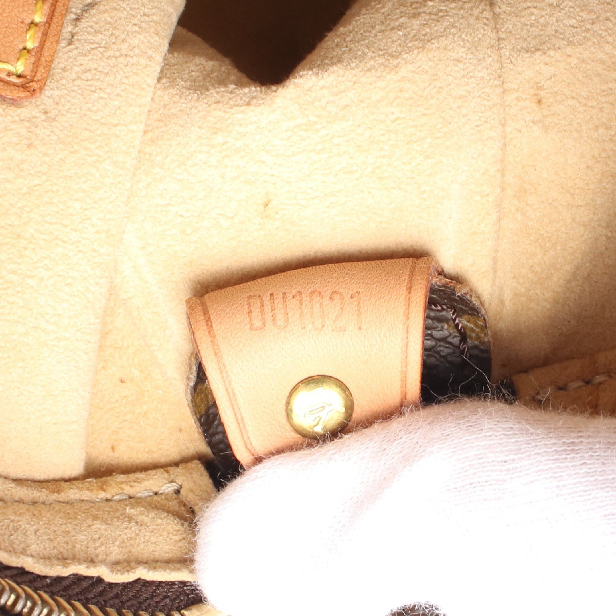 Louis Vuitton Louis Vuitton Looping Gm Monogram Shoulder Bag Leather Brown Size ONE SIZE - 5 Thumbnail