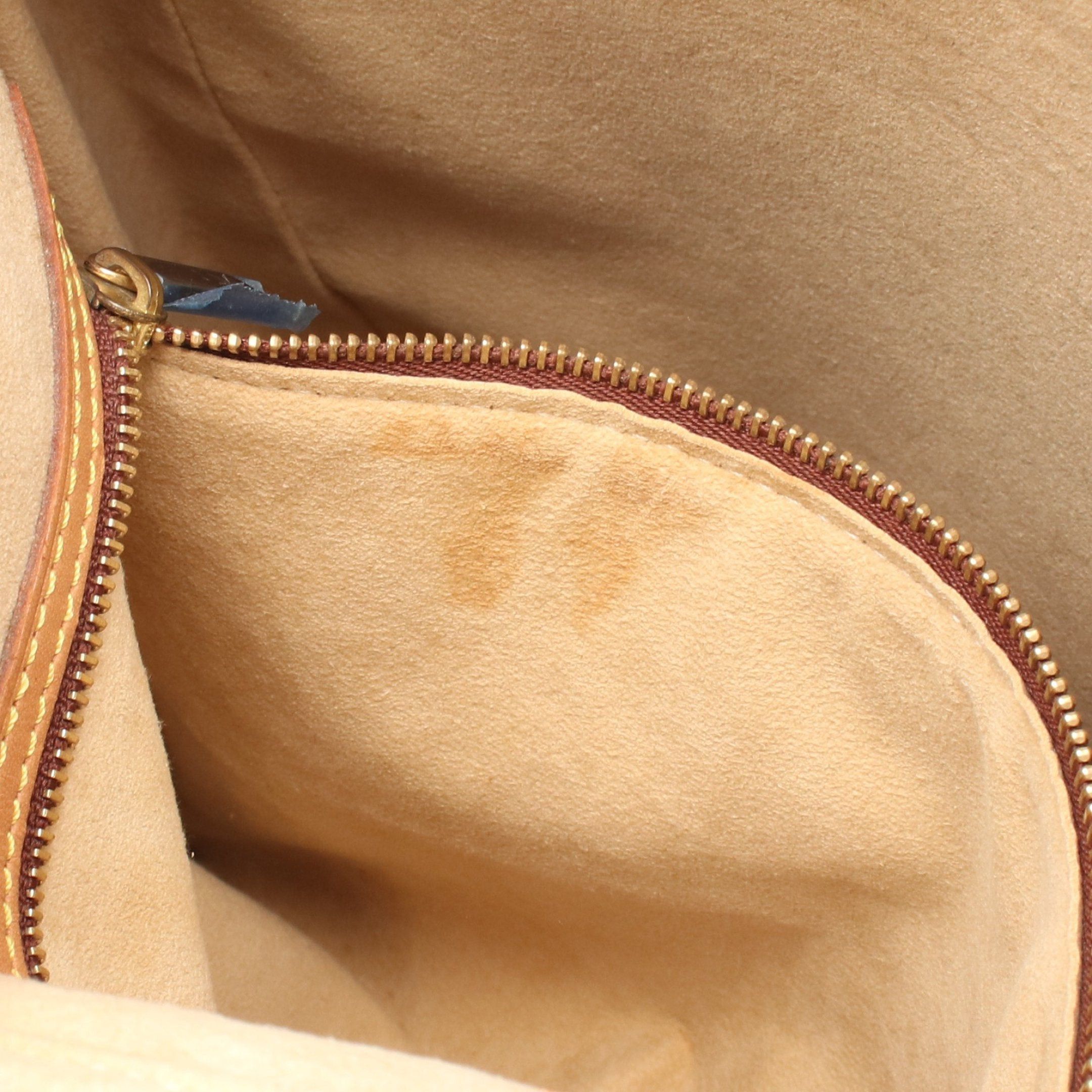 Louis Vuitton Louis Vuitton Looping Gm Monogram Shoulder Bag Leather Brown Size ONE SIZE - 6 Thumbnail