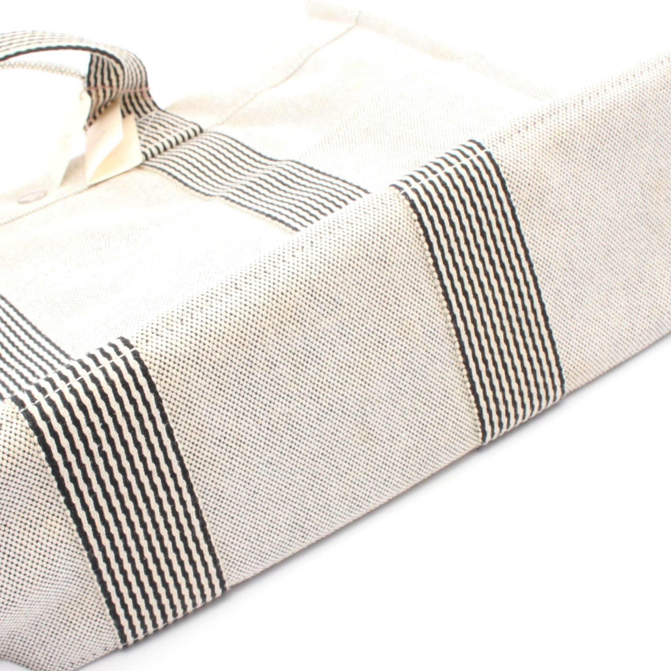 Hermes Hermes New Fool Toe Mm Handbag Tote Bag Toile Ash Gray Black Silver Hardware Size ONE SIZE - 7 Thumbnail