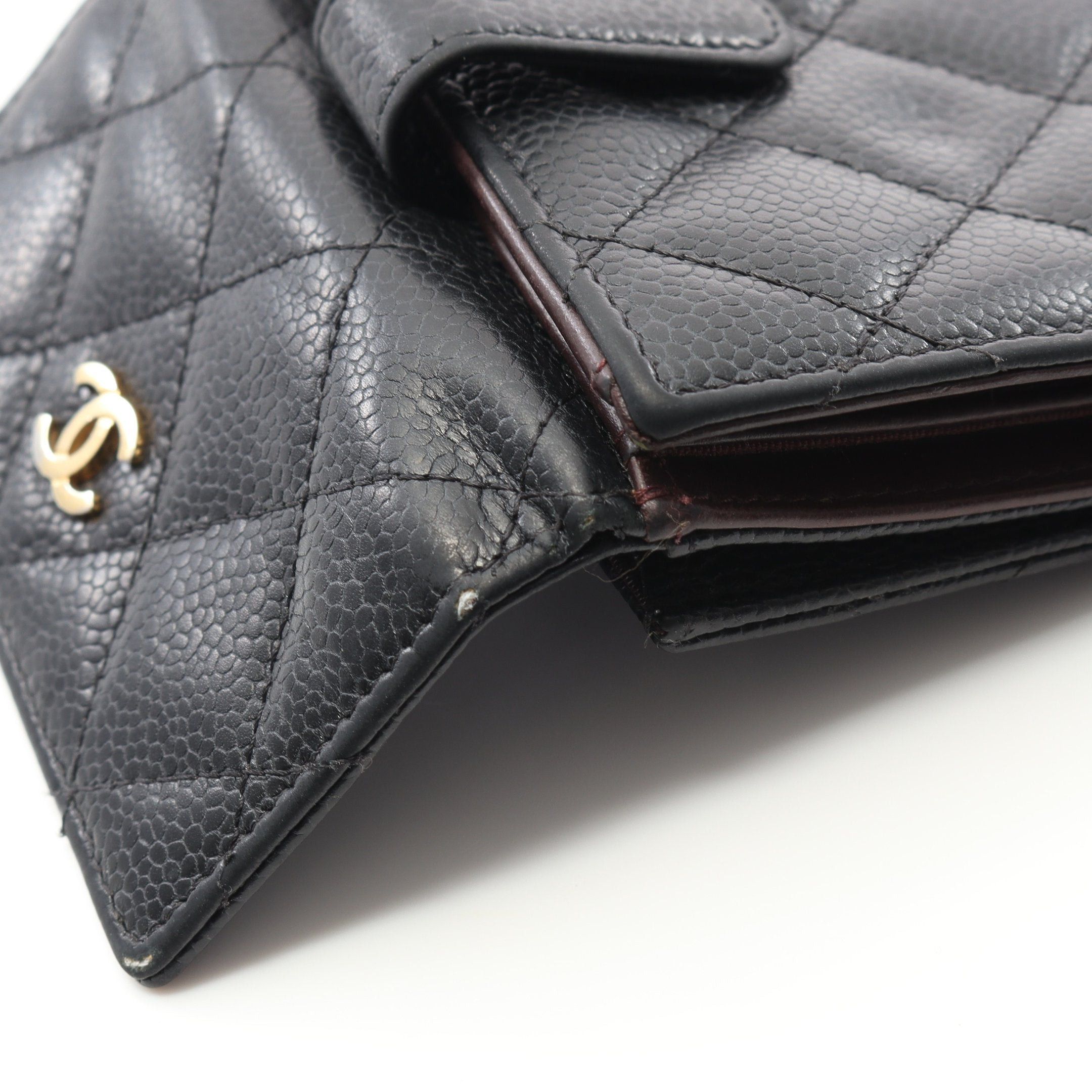 Chanel Chanel Matelasse Double Hook Wallet Bi-Fold Caviar Skin Black Gold Hardware Size ONE SIZE - 11 Thumbnail