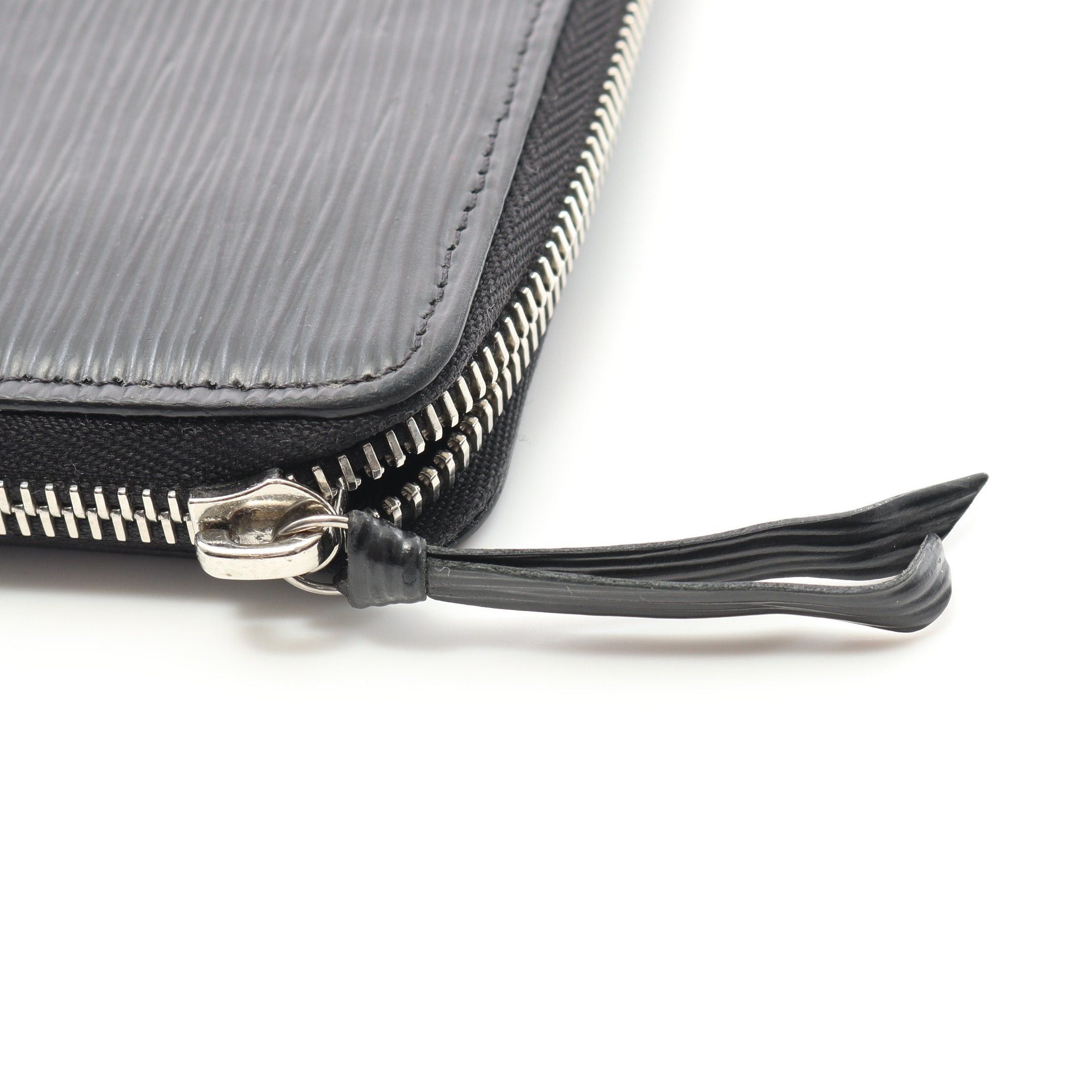 Louis Vuitton Louis Vuitton Portefeuil Clemence Epi Noir Round Zipper Long Wallet Leather Black Size ONE SIZE - 9 Thumbnail