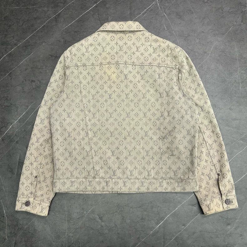 Louis Vuitton Louis Vuitton Gray Denim Print Jacket Size US L / EU 52-54 / 3 - 3 Thumbnail