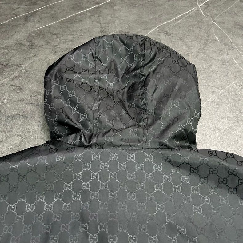 Gucci Gucci Logo Print Hooded Coat with Pockets Size US L / EU 52-54 / 3 - 5 Thumbnail