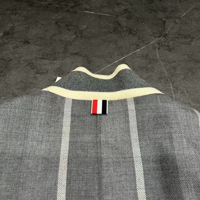 Thom Browne Thom Browne Striped Leather Sleeve Bomber Jacket Size US M / EU 48-50 / 2 - 3 Thumbnail
