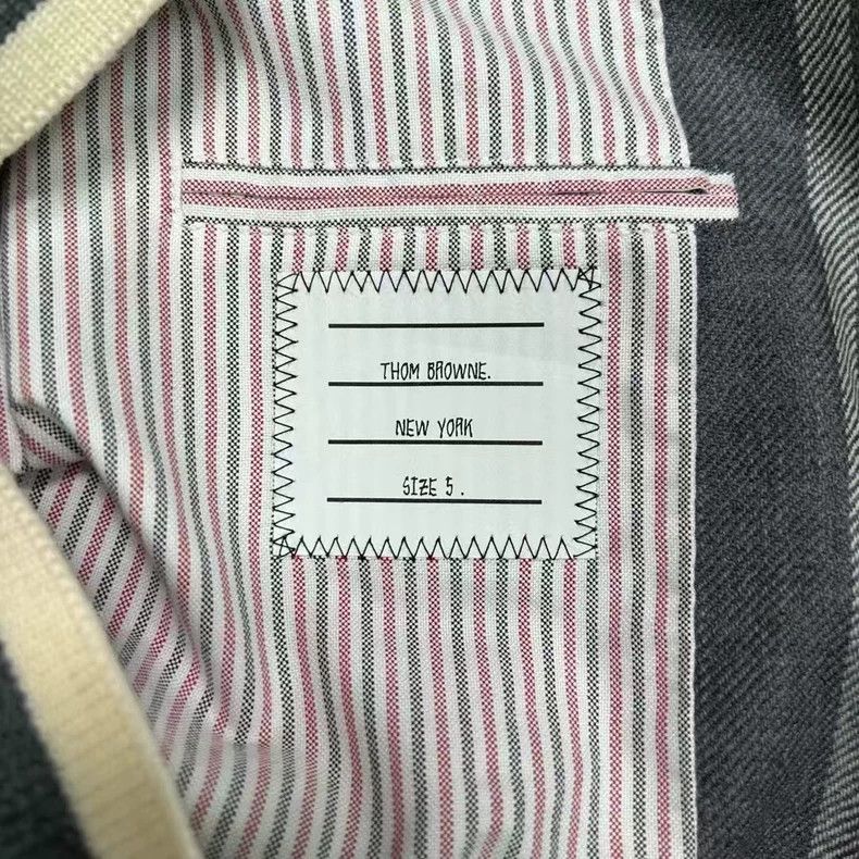 Thom Browne Thom Browne Striped Leather Sleeve Bomber Jacket Size US M / EU 48-50 / 2 - 5 Thumbnail