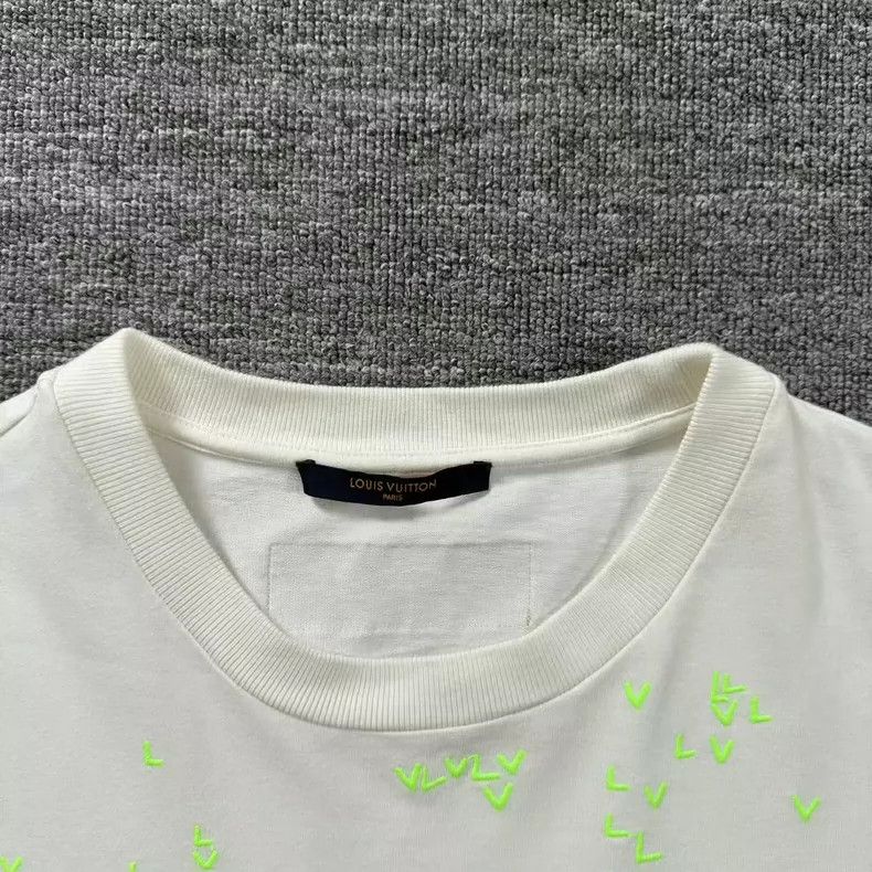 Louis Vuitton LV White Crane Print Short Sleeve T-Shirt Size US XXL / EU 58 / 5 - 2 Thumbnail
