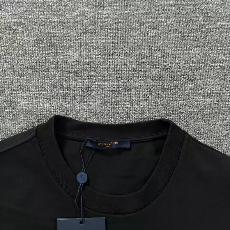 Louis Vuitton LV Black and White Gradient Short Sleeve Shirt Size US L / EU 52-54 / 3 - 3 Thumbnail