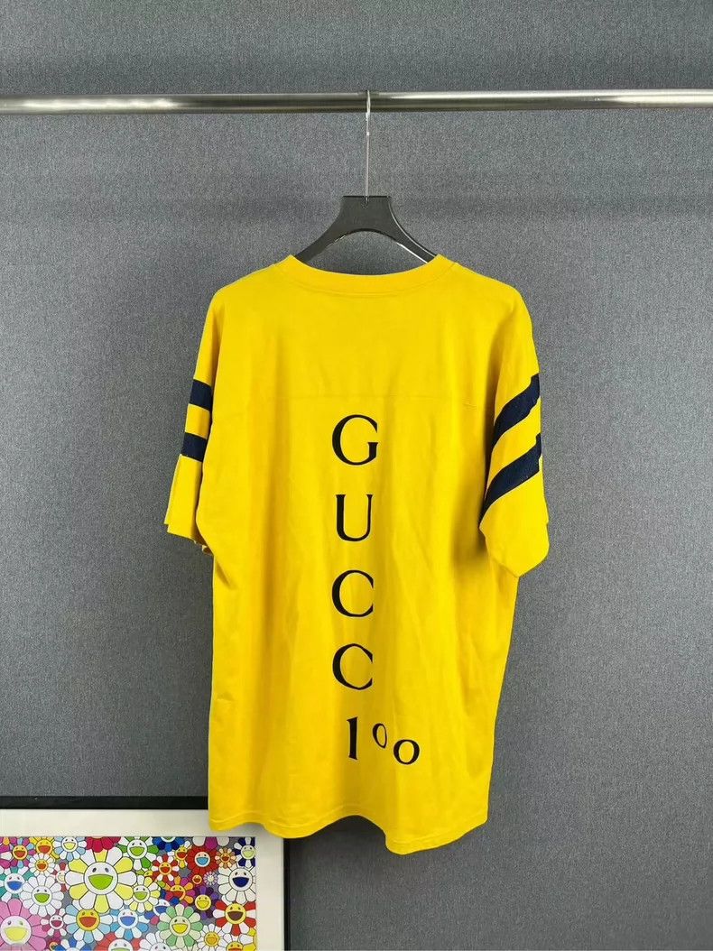 Gucci Gucci Yellow Logo Short Sleeve T-Shirt Size US XXL / EU 58 / 5 - 3 Thumbnail