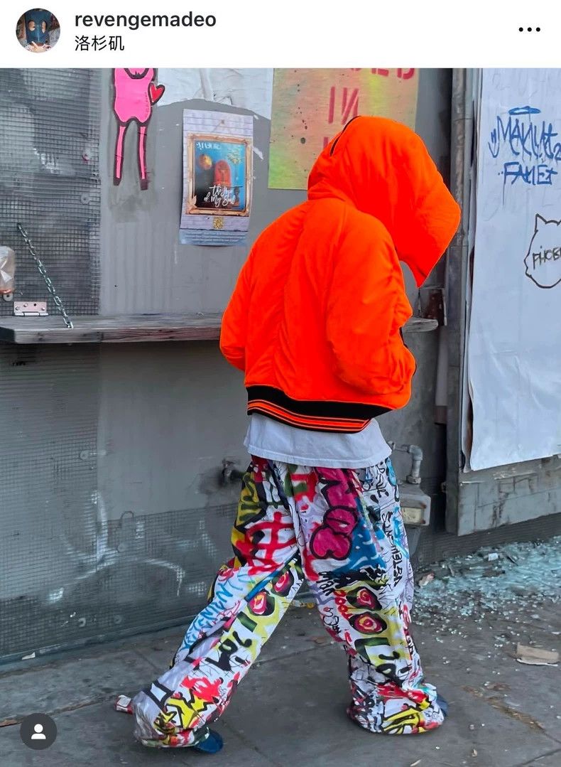 Vetements Vetements Graffiti Pants for Comfortable Styling-dmc Size US 26 / EU 42 - 6 Thumbnail