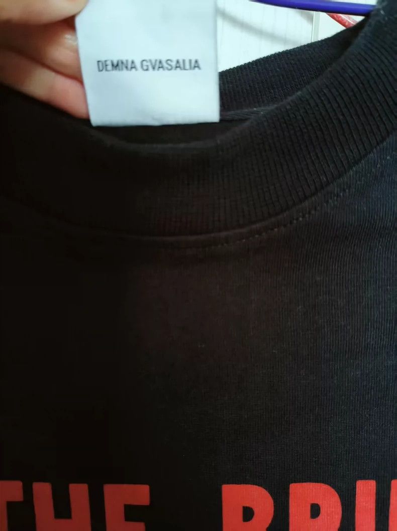 Vetements Unique Black Long Sleeve with Red Print-dmc Size US M / EU 48-50 / 2 - 5 Thumbnail