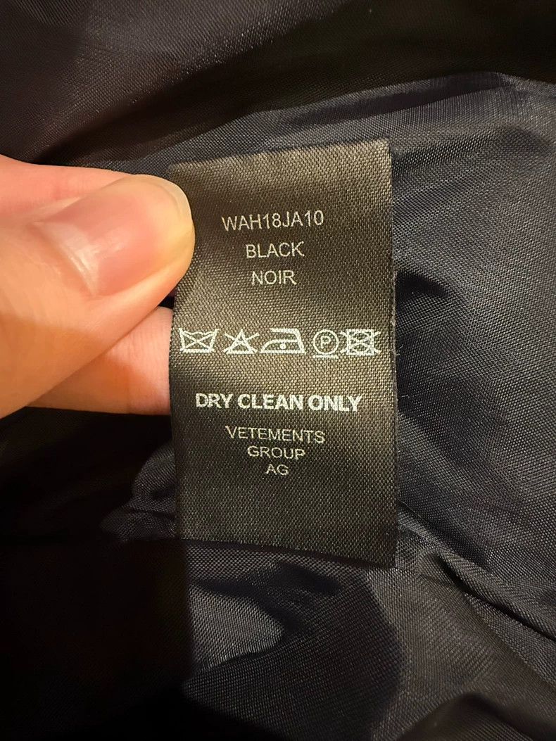 Vetements Genetically Modified Puffer Jacket-dmc Size US M / EU 48-50 / 2 - 4 Thumbnail
