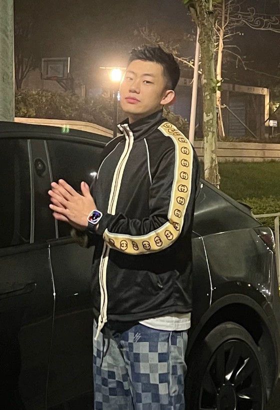 Gucci Gucci GG Logo Reflective Jacket-dmc Size US S / EU 44-46 / 1 - 5 Thumbnail