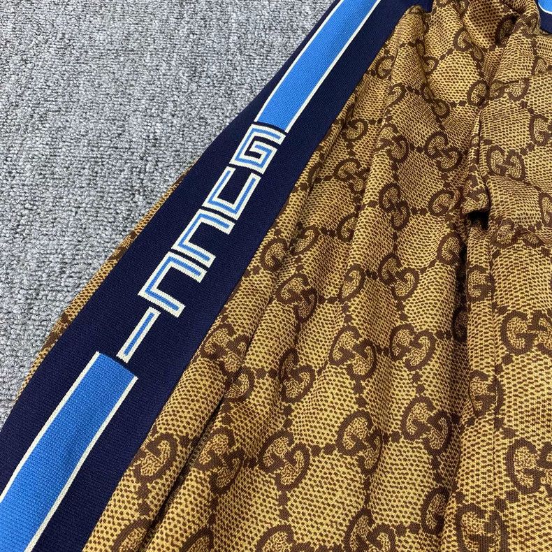 Gucci Gucci Color-Block Jacket with Logo Print-dmc Size US S / EU 44-46 / 1 - 8 Thumbnail