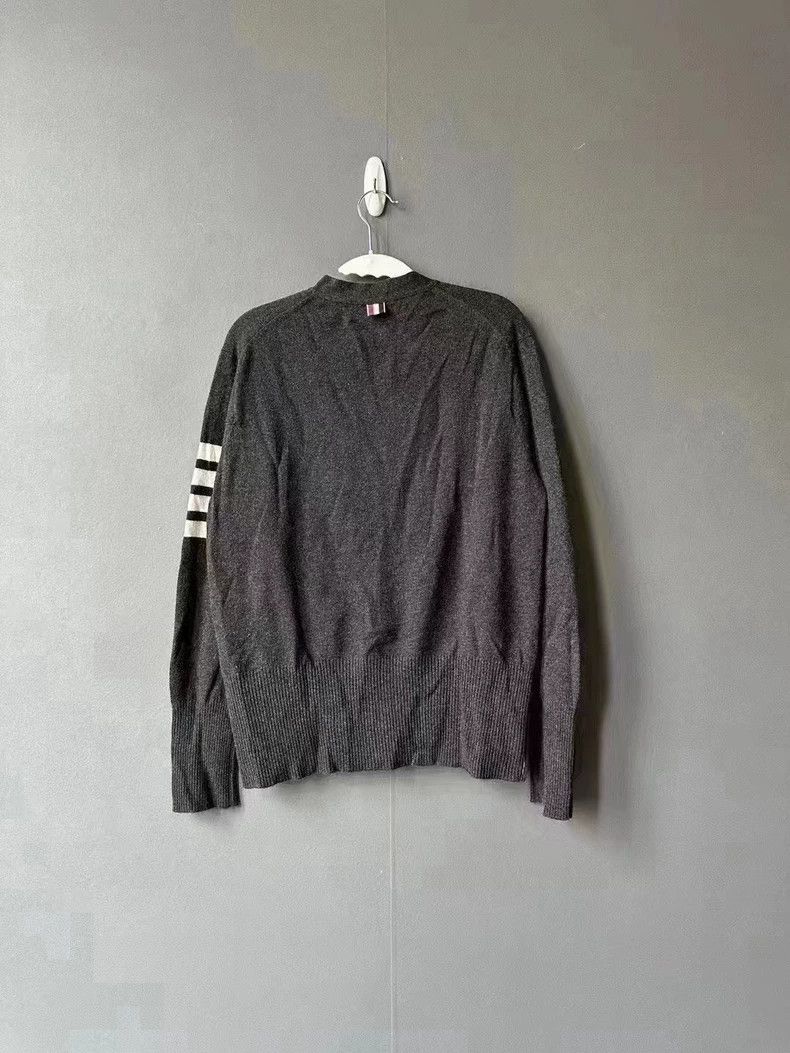 Thom Browne Thom Browne Charcoal Cashmere Cardigan-dmc Size US M / EU 48-50 / 2 - 2 Thumbnail