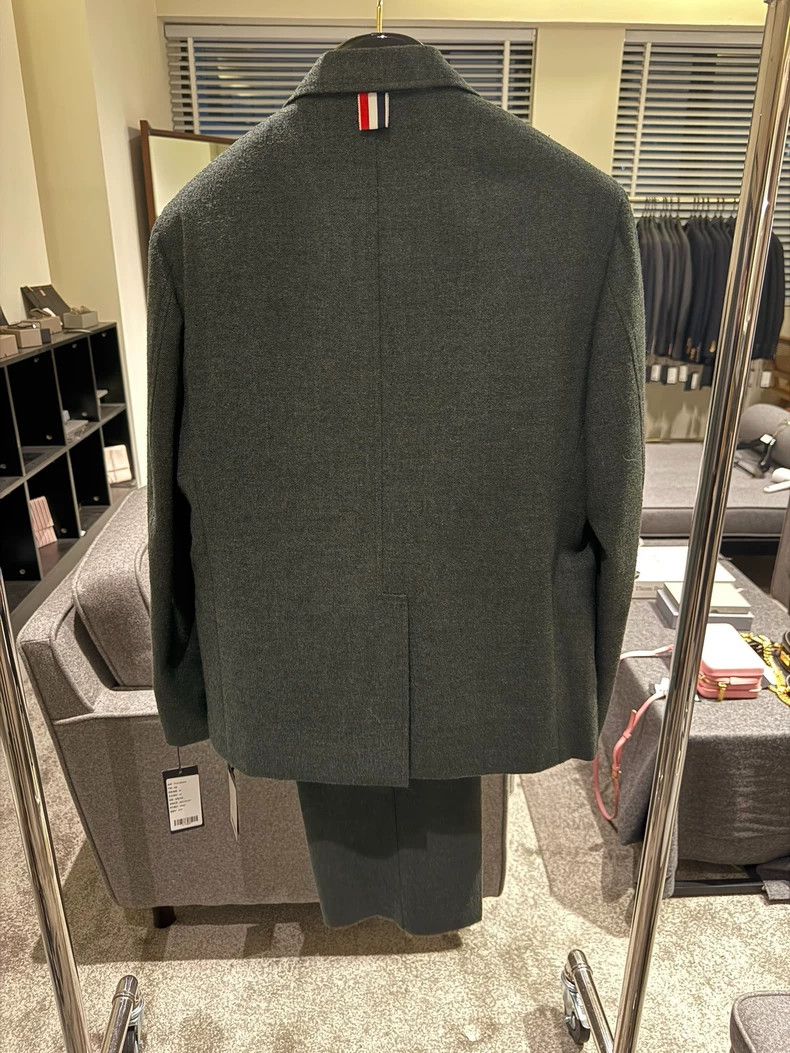 Thom Browne Rare Thom Browne Green Suit Set-dmc Size US M / EU 48-50 / 2 - 2 Thumbnail