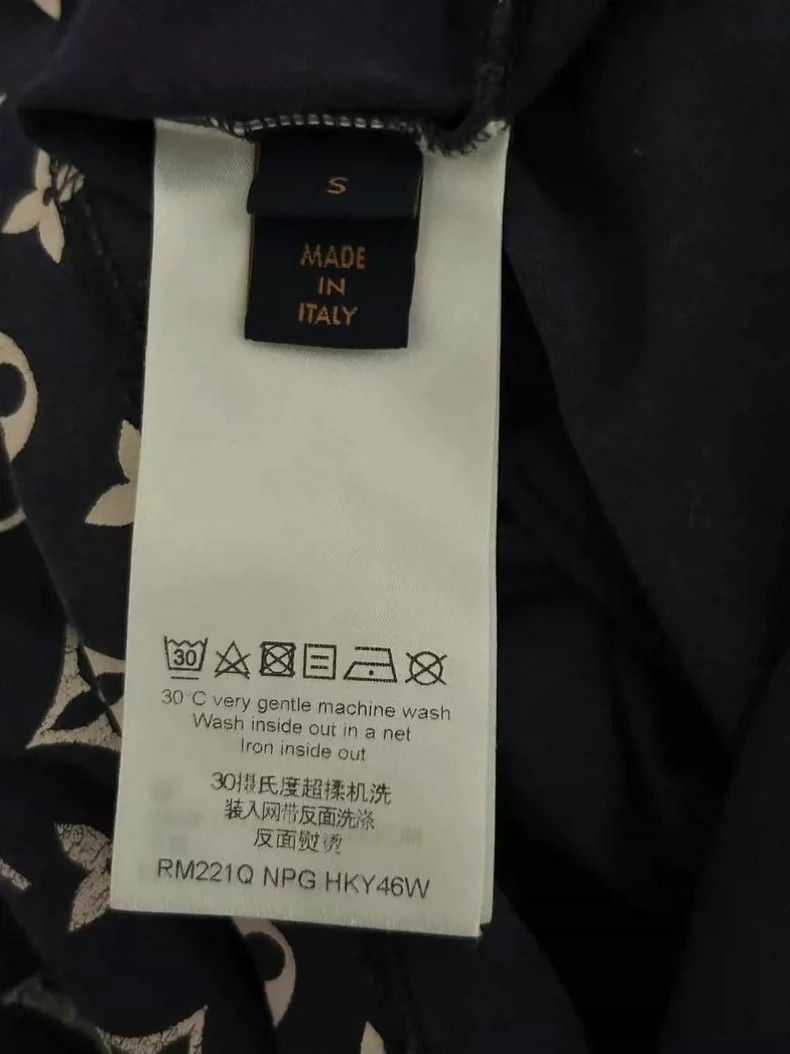 Louis Vuitton Louis Vuitton Gradient Logo Short Sleeve Shirt Size US S / EU 44-46 / 1 - 3 Thumbnail