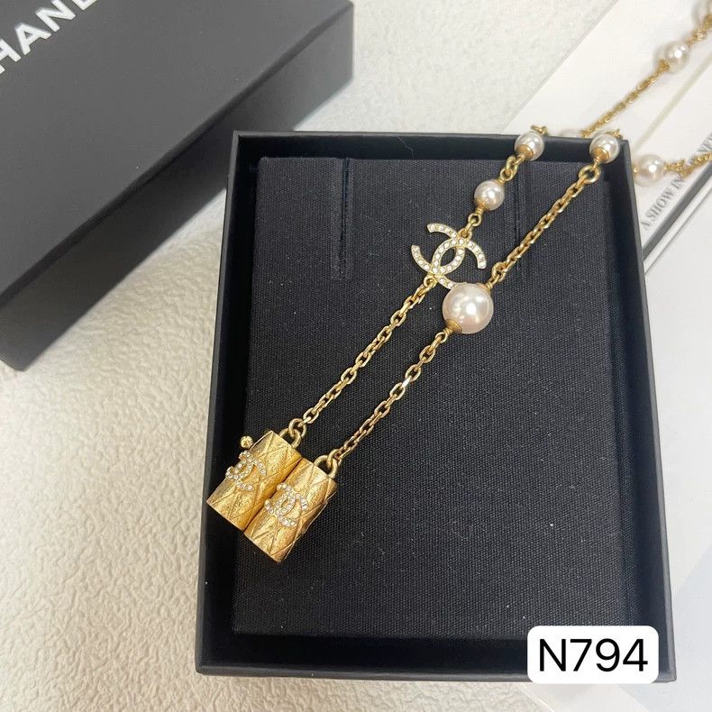 Chanel Chanel Headphone Chain with Pearls Size ONE SIZE - 4 Thumbnail