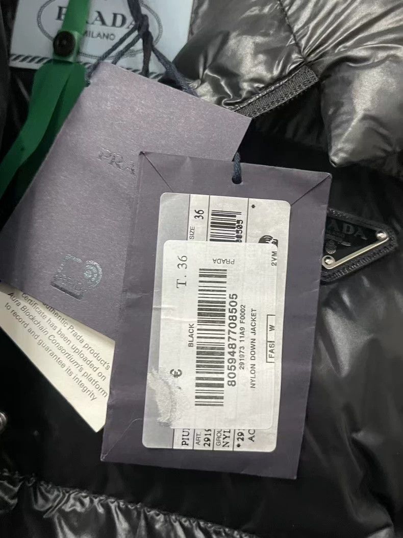 Prada Prada Down Jacket with Removable Sleeves-dmc Size US S / EU 44-46 / 1 - 8 Thumbnail