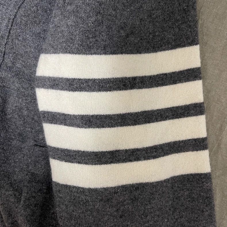 Thom Browne Thom Browne Gray Cashmere Cardigan-dmc Size US M / EU 48-50 / 2 - 4 Thumbnail