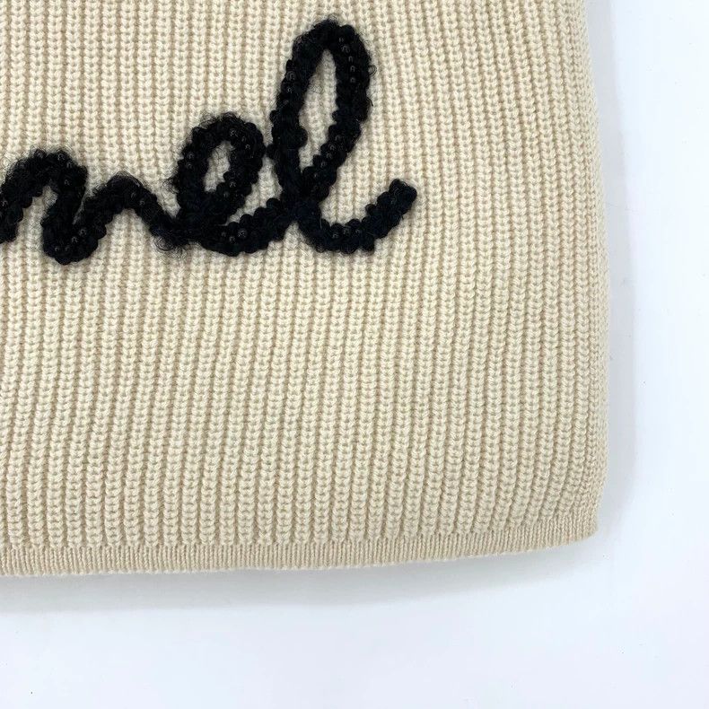 Chanel Chanel Beige Logo Cashmere Scarf-dmc Size ONE SIZE - 4 Thumbnail