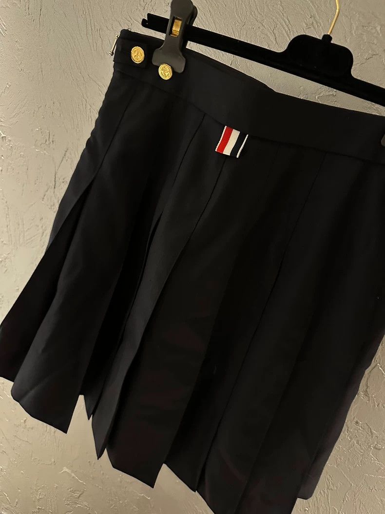 Thom Browne Thom Browne Pleated Skirt - dmc Size 30" / US 8 / IT 44 - 3 Thumbnail