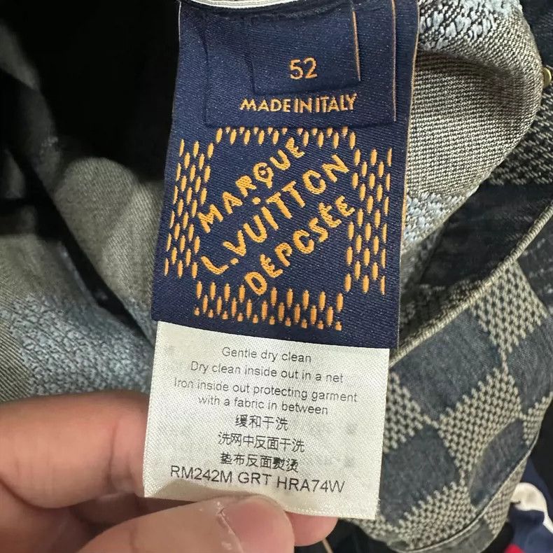 Louis Vuitton Louis Vuitton Checkerboard Denim Jacket Brand New Size US L / EU 52-54 / 3 - 6 Thumbnail