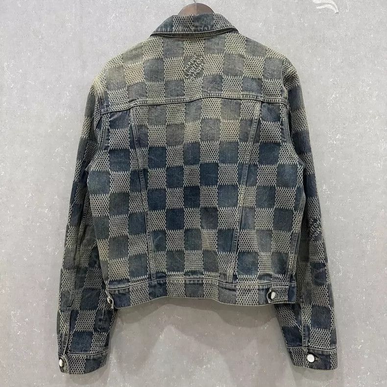 Louis Vuitton Louis Vuitton Checkerboard Denim Jacket Brand New Size US L / EU 52-54 / 3 - 2 Thumbnail