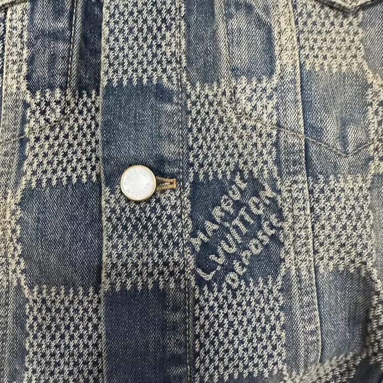 Louis Vuitton Louis Vuitton Checkerboard Denim Jacket Brand New Size US L / EU 52-54 / 3 - 4 Thumbnail