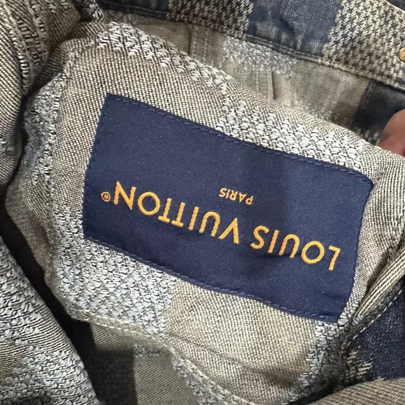 Louis Vuitton Louis Vuitton Checkerboard Denim Jacket Brand New Size US L / EU 52-54 / 3 - 5 Thumbnail