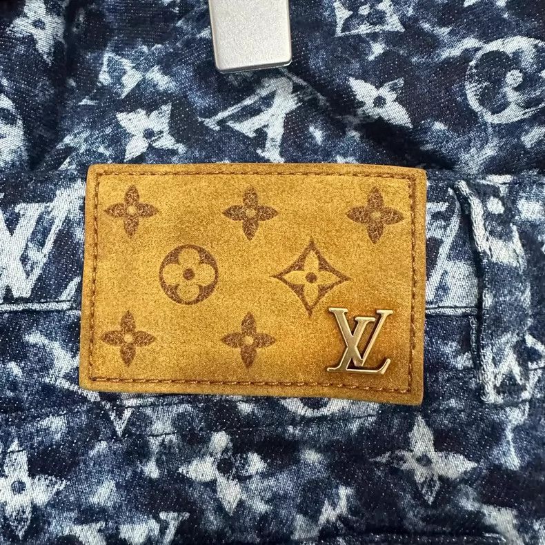 Louis Vuitton Louis Vuitton Logo Denim Pants with Slit Hem Size US 33 - 5 Thumbnail