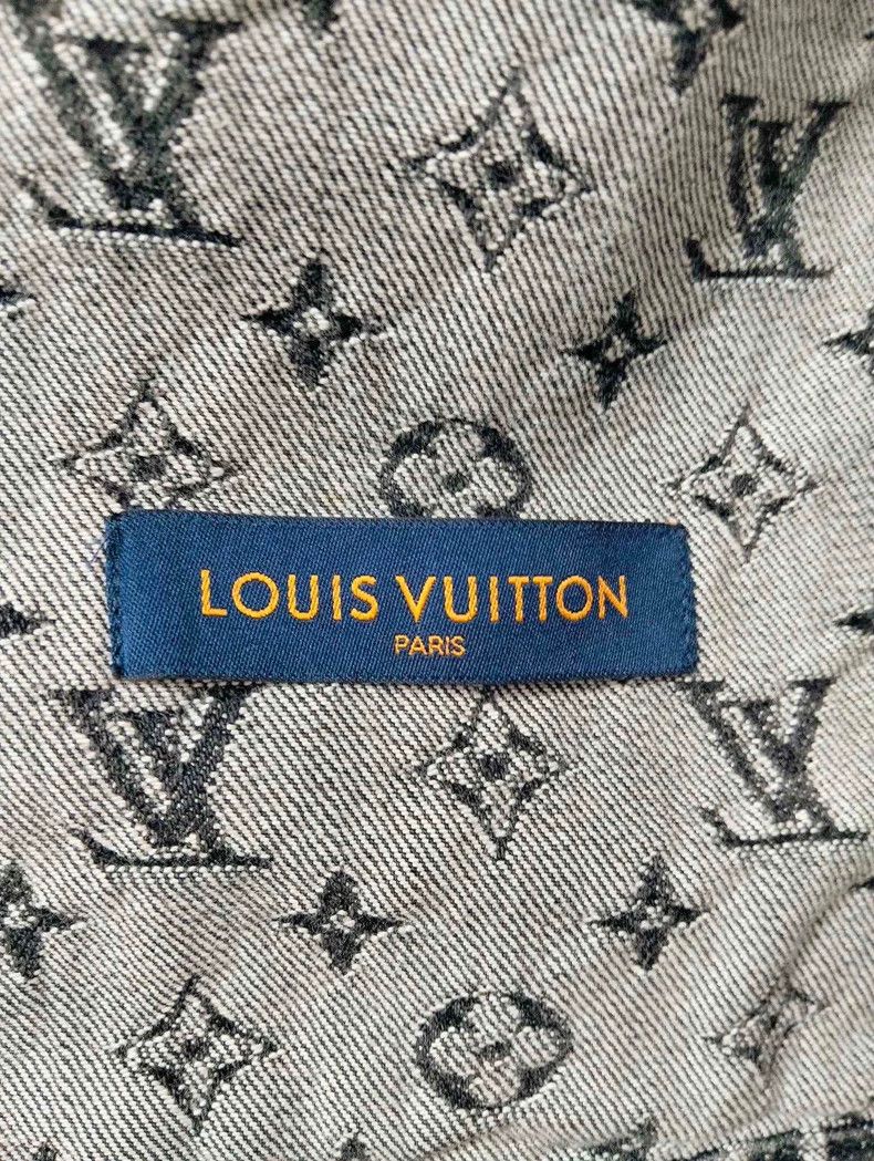 Louis Vuitton LV2 Series Denim Jacket with Logo Print Size US L / EU 52-54 / 3 - 3 Thumbnail