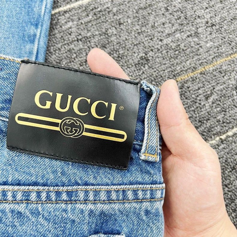 Gucci Gucci Logo Wash Denim Pants-yf Size 24" / US 00 / IT 34 - 5 Thumbnail